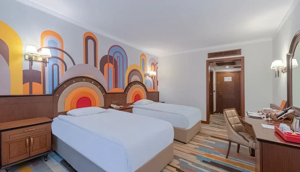 هتل مگا سرای وست بیچ آنتالیا